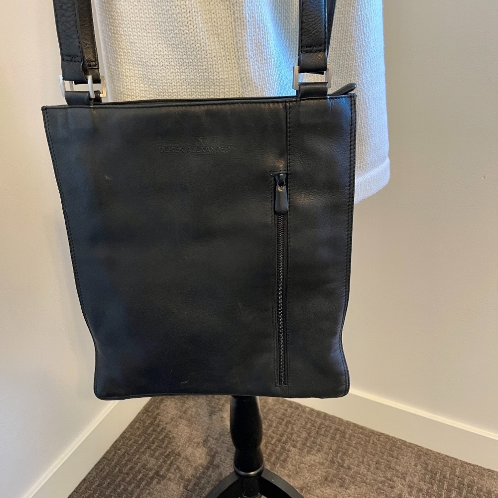 Derek Alexander Beautiful Leather Shoulder Bag In EUC